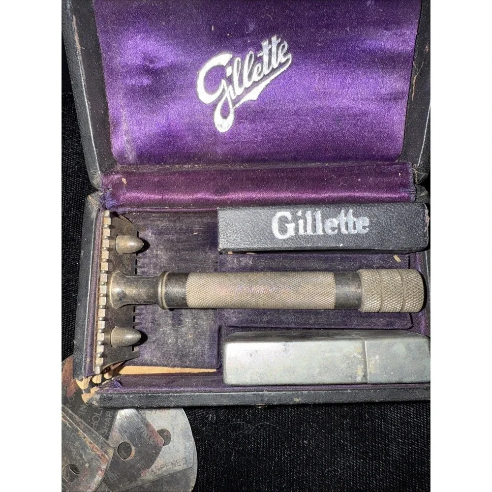 Antique‎ 1912 Gillette Silver Old Type Standard Set Rasor And Blades Boxed 5247
